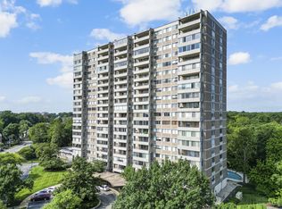 2324 Madison Rd UNIT 1701, Cincinnati, OH 45208