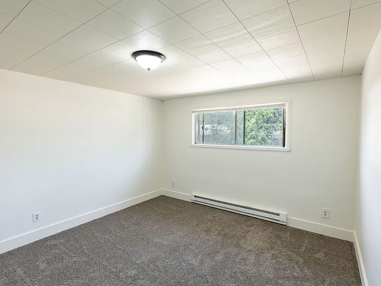 D1420AV — Photo 6