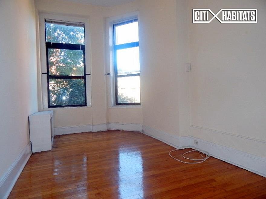1st image of 226 W 79th St APT 3F