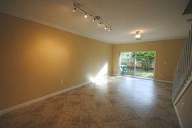 3rd image of 6016 Woodlands Blvd