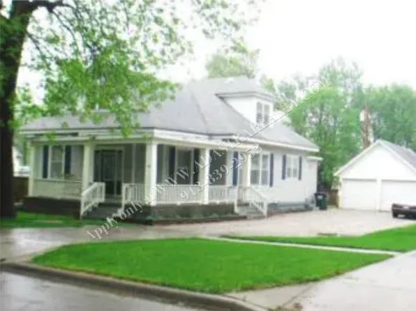 144 W Park St, Gardner, KS 66030
