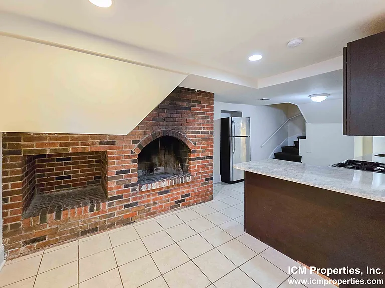 859 W Lill Ave #1 — Photo 7