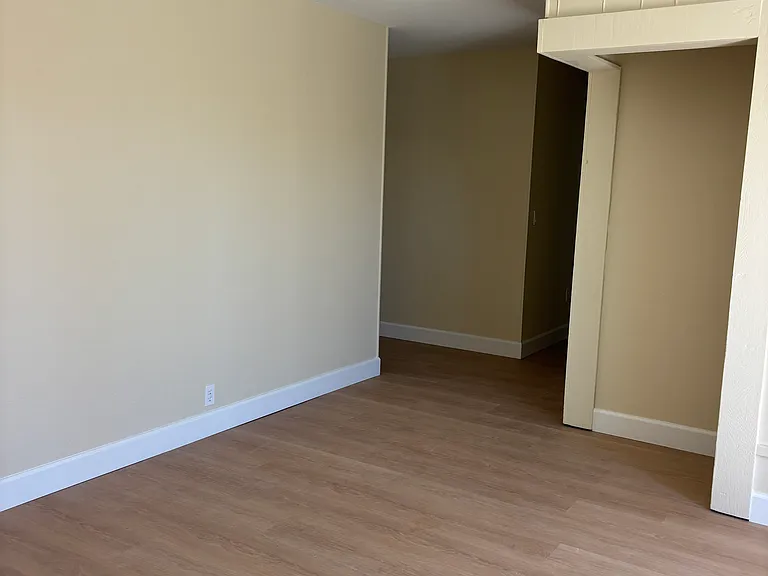 1132 Santa Barbara Way — Photo 17