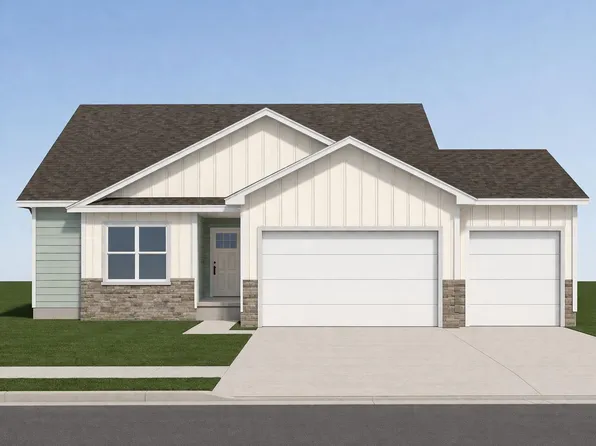 221 Riverbend Rd, Waverly, IA 50677