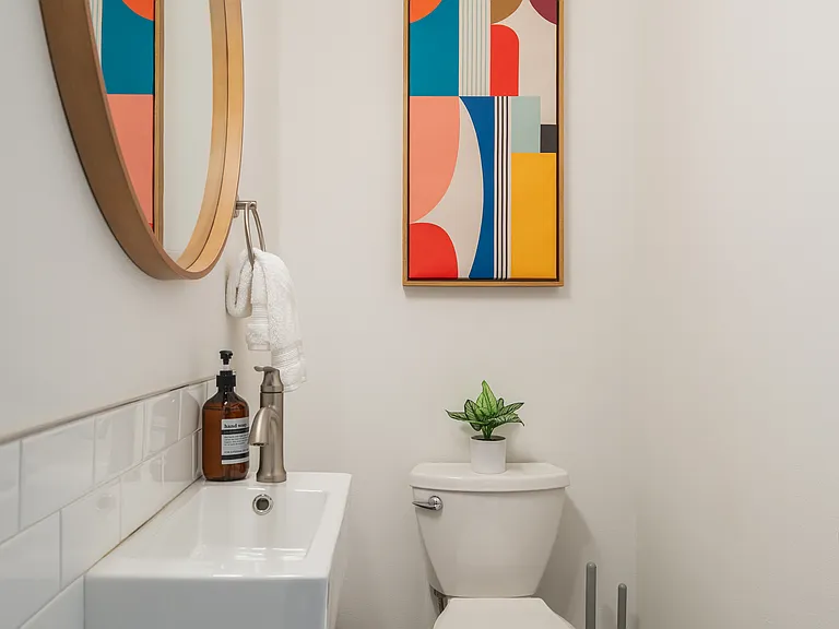 823 Orondo Ave #B — Photo 14