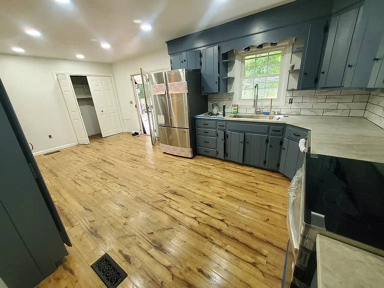 42 Lynn Rd — Photo 3