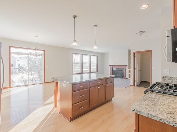 4th image of 4816 123rd Ln NE