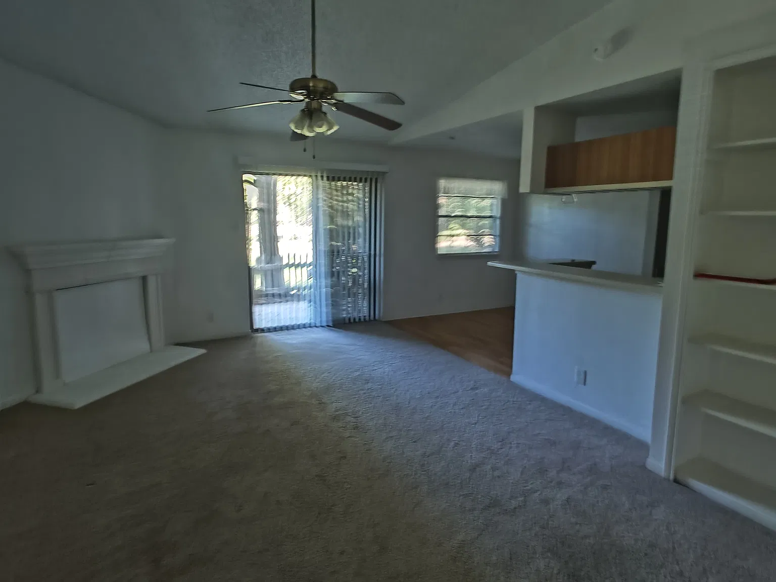 1 bed, 743 sqft, $1,199 — Photo 3