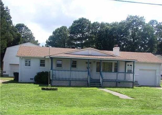 1st image of 204 Bedford Ct