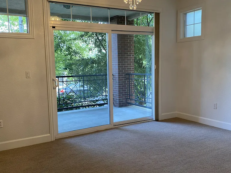 1735 N Ogden St #101 — Photo 28