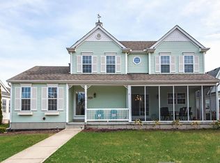 541 Upton Dr, Saint Joseph, MI 49085