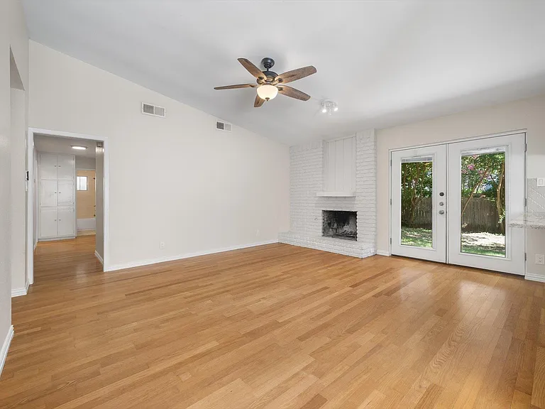 10102 Missel Thrush Dr — Photo 23
