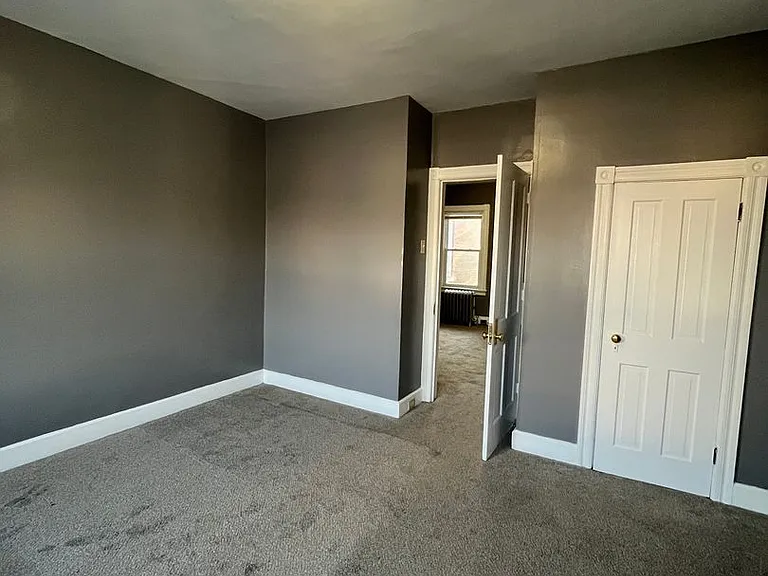 122 S Spruce St — Photo 9