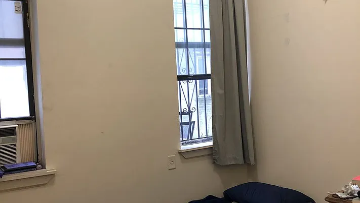 Rented by Nooklyn NYC LLC | media 19