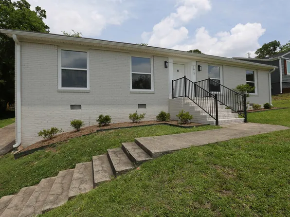 1612 Pine Valley Rd, Little Rock, AR 72207