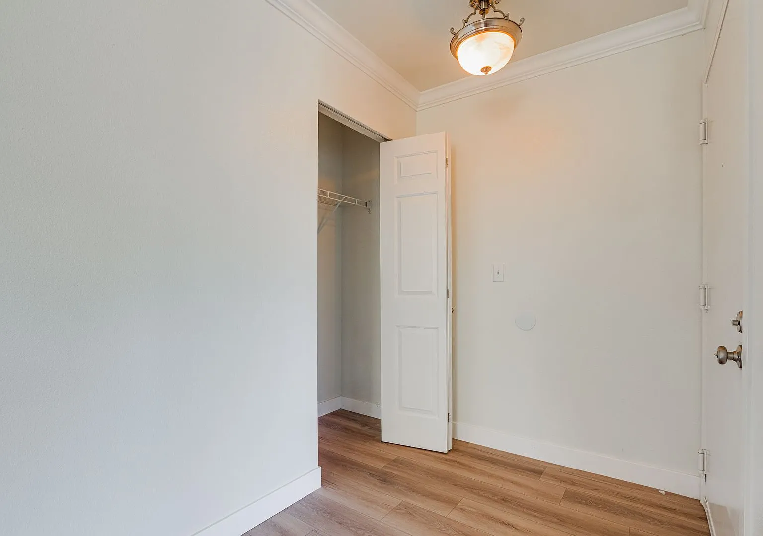 Newly Updated Federal Way Condo! 2 bedroom - 2 Bathroom — Photo 3
