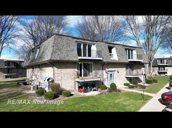 104 Provincial Ct Unit 22, Saginaw, MI 48638