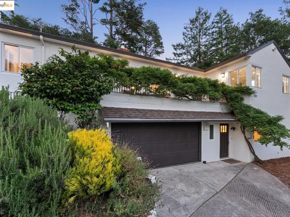 1684 Arrowhead Dr, Oakland, CA 94611