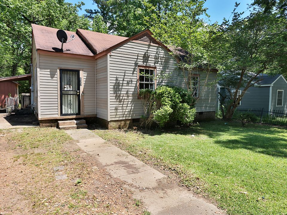 1st image of 127 Barbara Ave