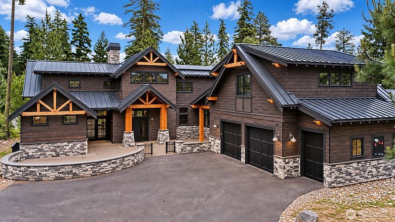 2nd image of 50 Rinky Dink Lane