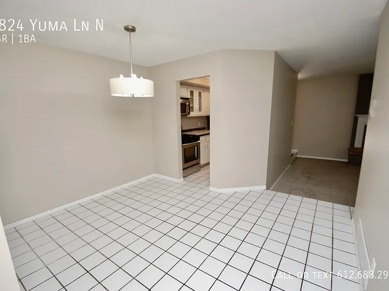 1824 Yuma Ln N — Photo 10