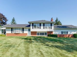 24265 W Cherokee Trl, Grayslake, IL 60030