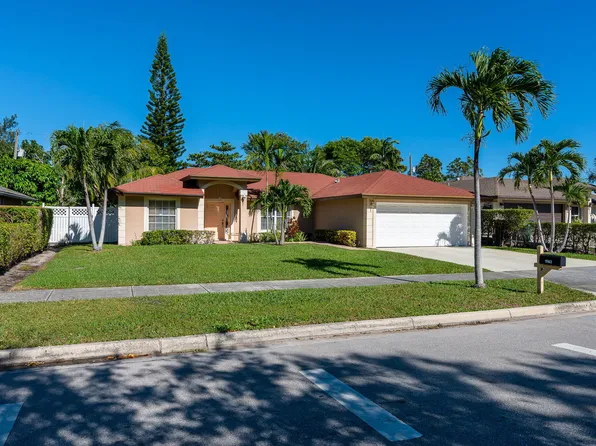 1762 17th Avenue N, Lake Worth Beach, FL 33460