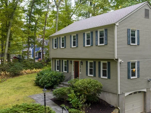 15 Birch Knoll Road, Canton, CT 06019