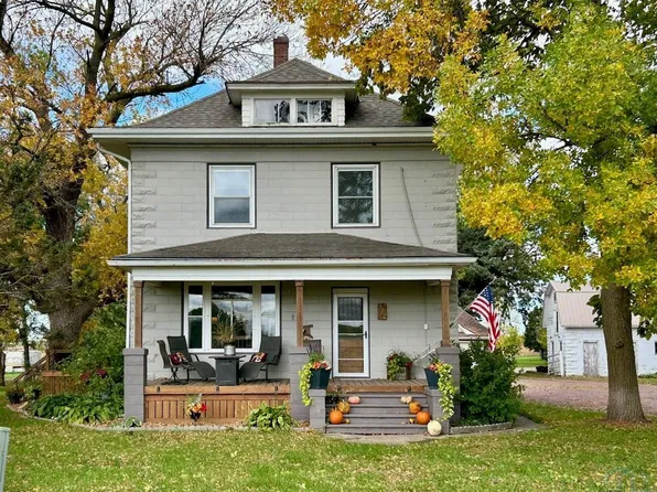 512 N Union St, Rock Rapids, IA 51246