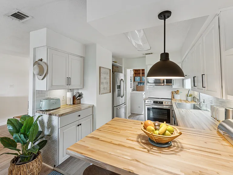 2600 Dogwood Ave #5 — Photo 16