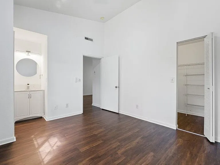 6249 Garden Ct — Photo 17