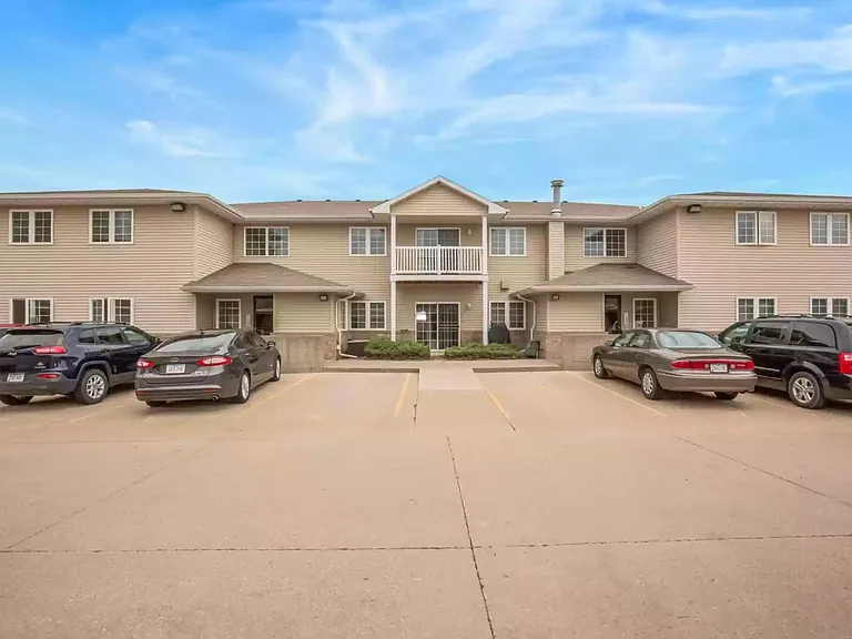 3315 Roy Key Ave #5 — Photo 1