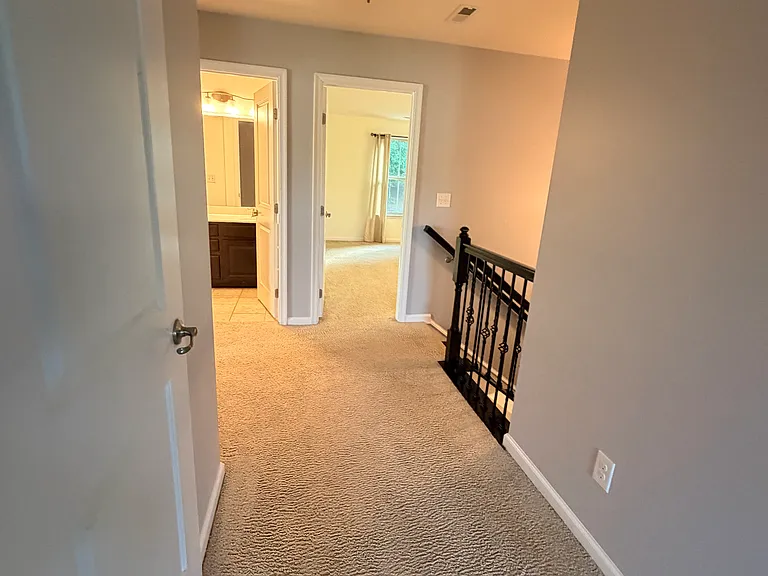 5816 Selkirkshire Rd — Photo 20