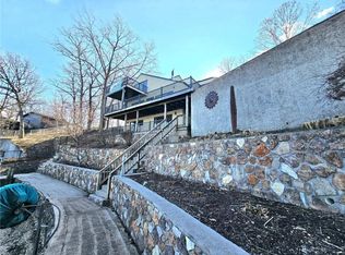 569 Sunrise Acres Point, Sunrise Beach, MO 65079