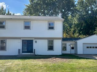 4650 Vanessa Ln, Erie, PA 16506