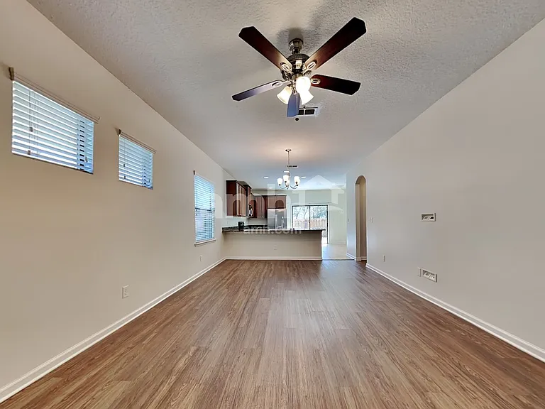 235 Buck Run Way St — Photo 8