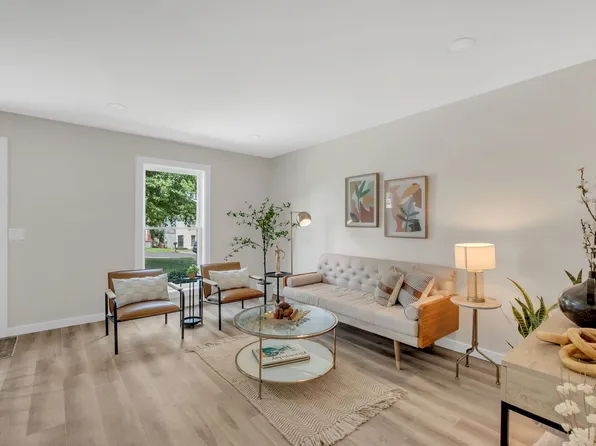 1221 Katie Ave #A, Nashville, TN 37207