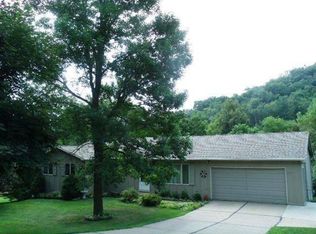 117 Sunnyside Ln, Winona, MN 55987