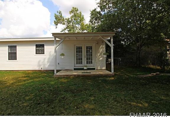 3rd image of 2315 Terrace Dr