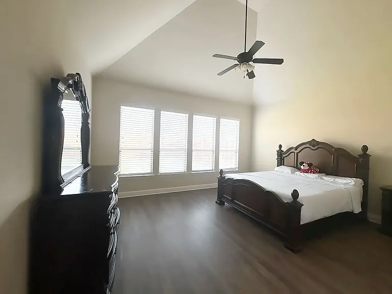 14803 Huffman Ln — Photo 17
