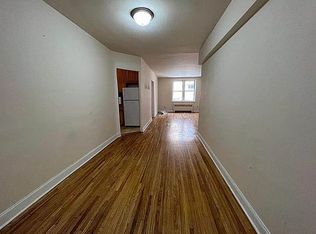 143-49 Barclay Ave #2A, Flushing, NY 11355