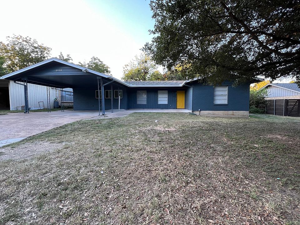 1st image of 1900 Corona Dr