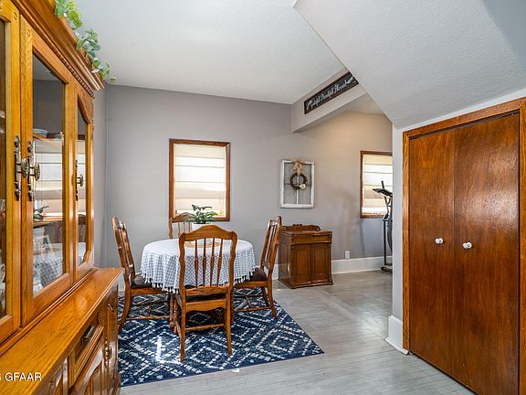 4th image of 506 Pacific Ave