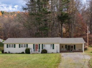 166 Ramblewood Rd, Chilhowie, VA 24319