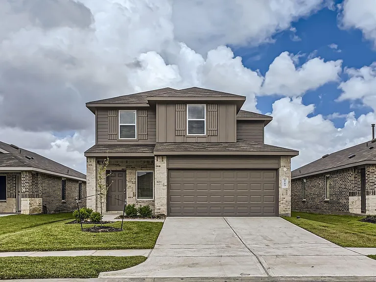 5703 Redstone Gardens Dr — Photo 1