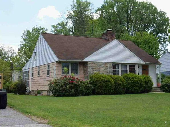 3523 Meadowdale Dr, Baltimore, MD 21244