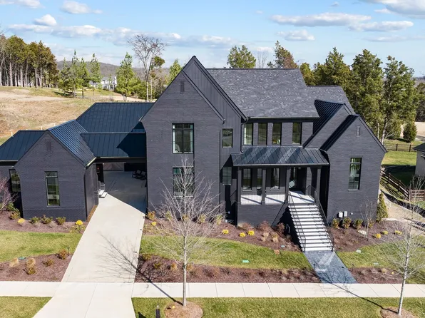 7267 Harlow Dr, College Grove, TN 37046
