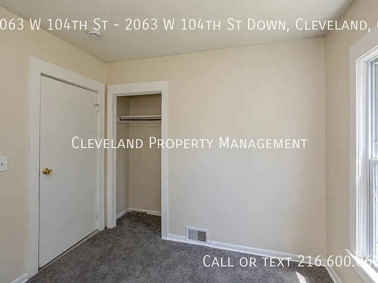 2063 W 104th St #2063 W 104TH ST DOWN — Photo 16