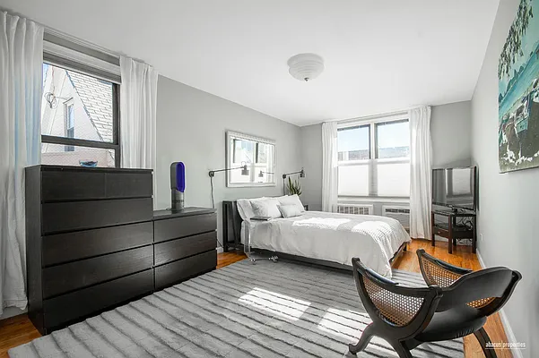 Sold by Abacus Properties | media 14