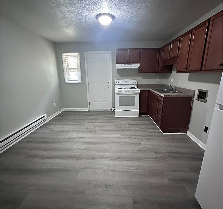 1st image of 1051 Rulnick St APT B